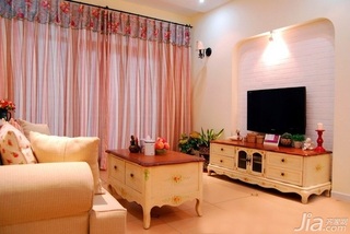 简约风格一居室经济型40平米客厅电视背景墙茶几效果图