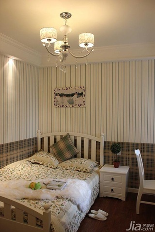 简约风格二居室富裕型110平米卧室卧室背景墙床图片