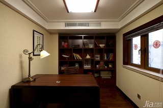 欧式风格别墅豪华型书房书桌图片