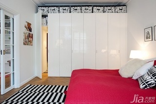 北欧风格二居室富裕型80平米卧室衣柜订做