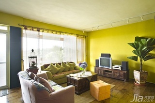 美式乡村风格二居室黄色富裕型客厅背景墙设计图纸