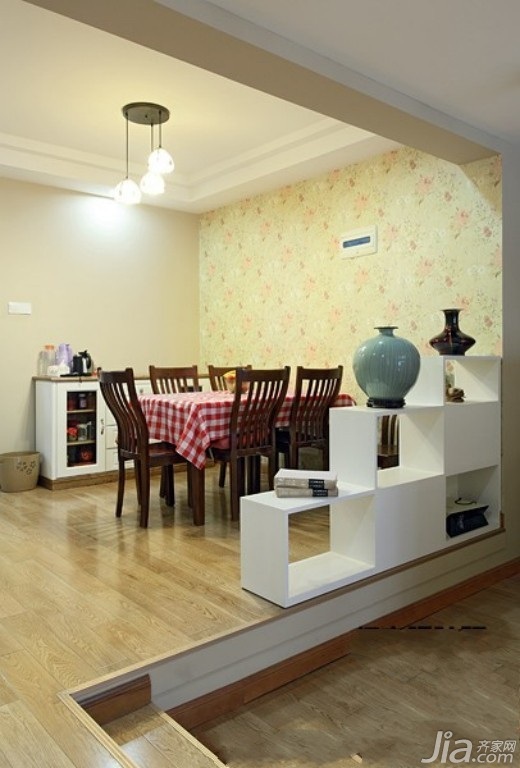 三居室装修,90平米装修,富裕型装修,混搭风格,餐厅,餐桌,餐厅背景墙