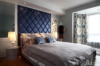 混搭风格二居室富裕型90平米卧室卧室背景墙床图片