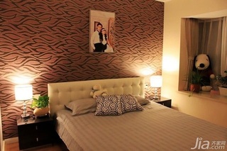 简约风格二居室富裕型90平米卧室卧室背景墙床图片