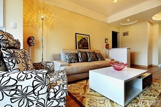 混搭风格二居室富裕型80平米客厅沙发婚房家装图
