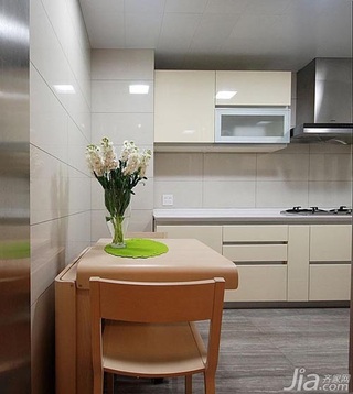 混搭风格二居室富裕型80平米厨房橱柜设计