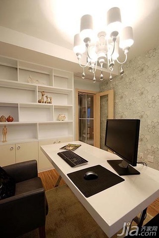 混搭风格二居室富裕型80平米书房书桌效果图