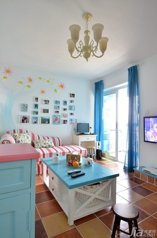 地中海风格二居室富裕型120平米沙发背景墙茶几效果图