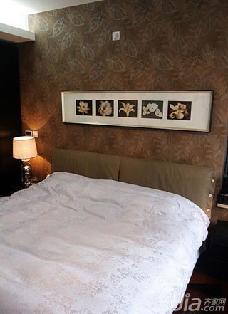 混搭风格二居室富裕型90平米卧室卧室背景墙床图片