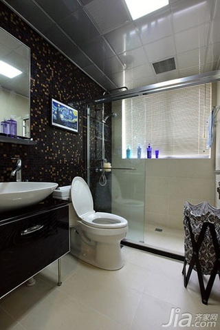 混搭风格二居室富裕型110平米卫生间改造