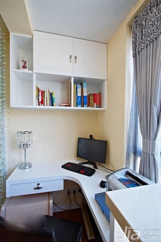 简约风格二居室富裕型80平米工作区书桌图片