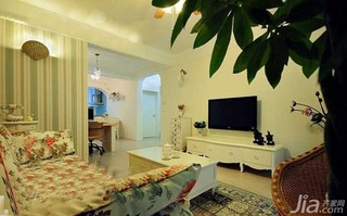 简约风格二居室暖色调经济型80平米客厅效果图