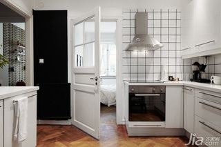 北欧风格小户型舒适白色经济型厨房橱柜图片