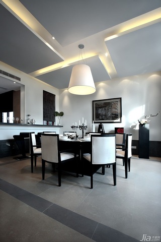 中式风格三居室大气黑白20万以上140平米以上餐厅吊顶餐桌图片