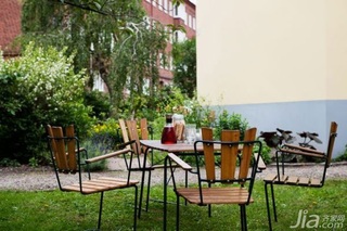 北欧风格公寓60平米庭院餐桌图片