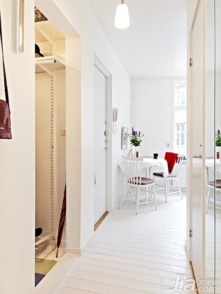 北欧风格小户型白色40平米玄关餐桌图片