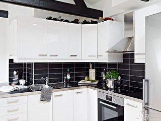 北欧风格公寓黑白70平米厨房橱柜设计