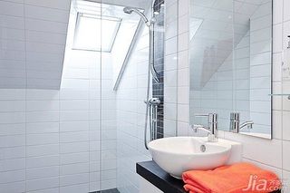 北欧风格一居室白色50平米卫生间洗手台图片