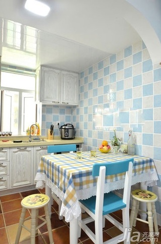 地中海风格二居室小清新冷色调80平米厨房餐桌效果图