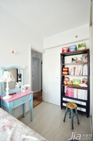 地中海风格二居室简洁80平米卧室梳妆台图片