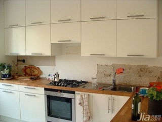 简约风格公寓白色厨房设计图纸