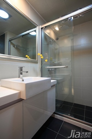 简约风格二居室富裕型90平米卫生间洗手台图片