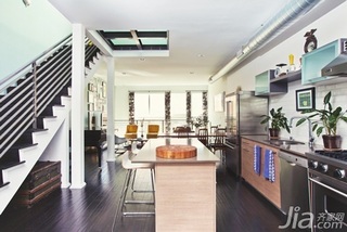 公寓经济型厨房楼梯橱柜效果图