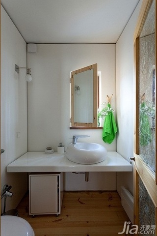 简约风格复式简洁白色经济型卫生间洗手台图片