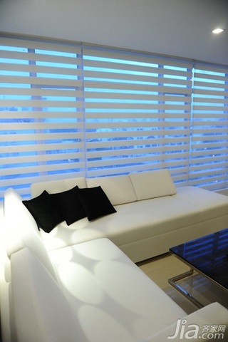 公寓简洁白色60平米客厅沙发图片