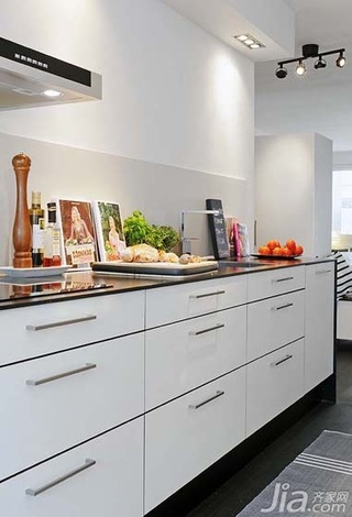 简约风格公寓简洁白色80平米厨房橱柜设计图纸