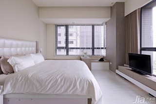 简约风格一居室简洁白色经济型卧室床图片