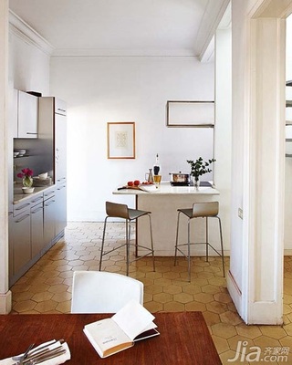 简约风格一居室简洁白色厨房橱柜安装图