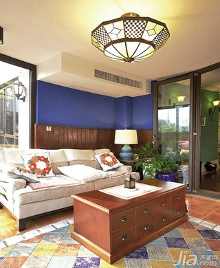 美式乡村风格三居室130平米客厅沙发图片