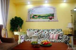 田园风格二居室黄色经济型客厅沙发效果图