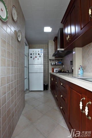 一居室实用原木色经济型80平米厨房橱柜设计