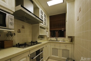 美式乡村风格公寓实用白色富裕型厨房橱柜效果图