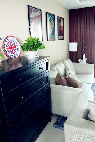 混搭风格二居室经济型客厅沙发图片