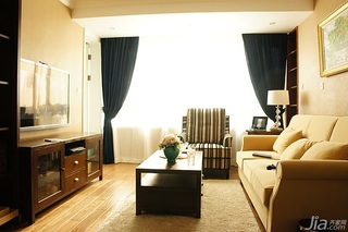 美式风格公寓暖色调客厅沙发婚房家装图片