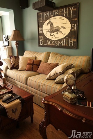 美式风格二居室浪漫客厅沙发效果图