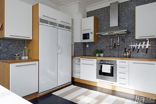 北欧风格二居室简洁白色80平米厨房橱柜订做