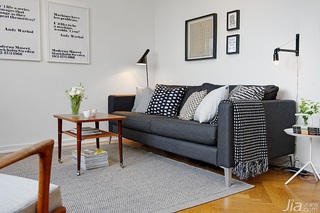 北欧风格一居室客厅沙发图片