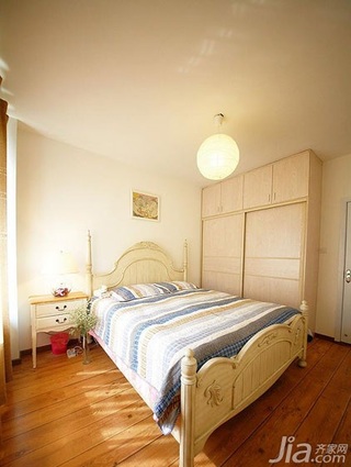 欧式风格二居室90平米卧室衣柜设计图纸
