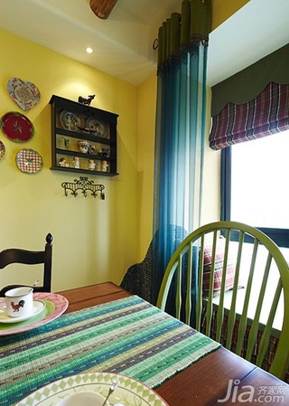 美式乡村风格一居室90平米飘窗餐桌效果图