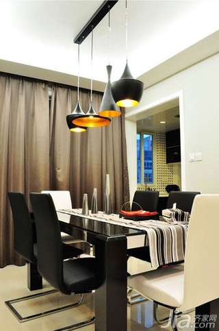 简约风格公寓另类黑白130平米餐厅餐桌图片