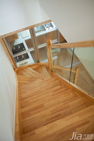 日式风格小户型唯美原木色经济型楼梯装修图片