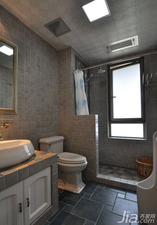 混搭风格三居室富裕型卫生间设计图纸