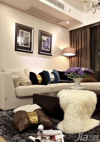 简约风格二居室70平米客厅沙发效果图