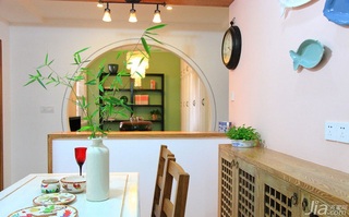 中式风格三居室120平米餐厅餐桌效果图