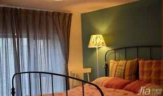 北欧风格挑高户型5-10万50平米卧室床图片