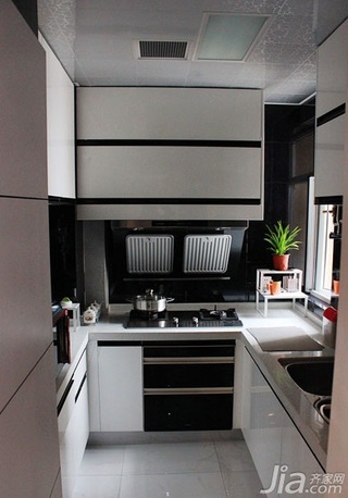 简约风格二居室80平米厨房橱柜图片